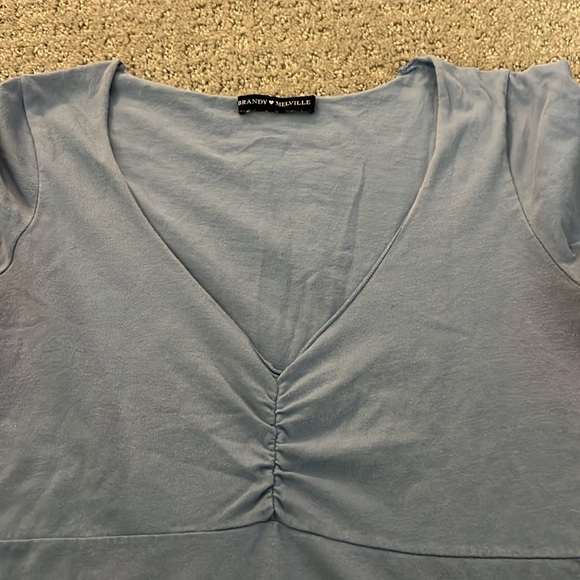 Women’s blue Brandy Melville cropped tee - Picture 3 of 4